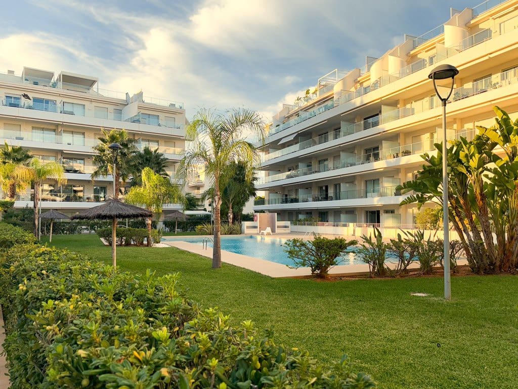 3 slaapkamer Penthouse te koop in Denia met zwembad garage - € 579.000 (Ref: 9373971)