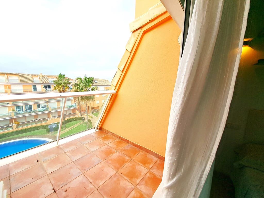 3 makuuhuone Kattohuoneisto myytävänä paikassa Denia mukana uima-altaan 
autotalli - 420 000 € (Ref: 9386747)