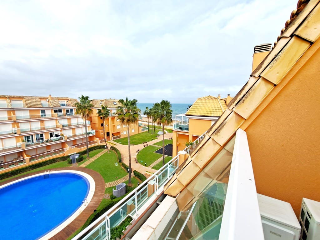 3 makuuhuone Kattohuoneisto myytävänä paikassa Denia mukana uima-altaan 
autotalli - 420 000 € (Ref: 9386747)