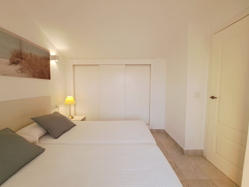 3 Zimmer Penthouse zu verkaufen in Denia mit Pool Garage - 420.000 € (Ref: 9386747)