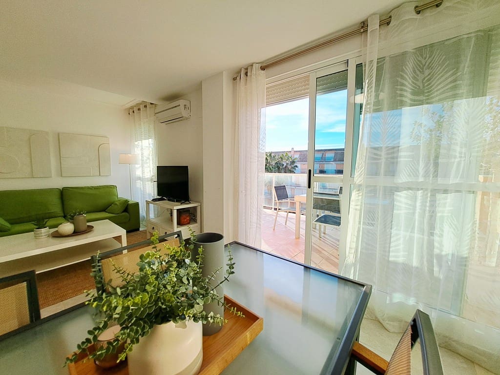 3 Zimmer Penthouse zu verkaufen in Denia mit Pool Garage - 420.000 € (Ref: 9386747)