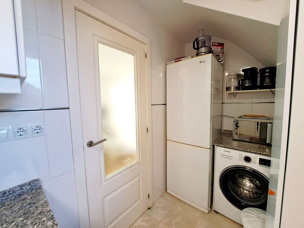 3 Zimmer Penthouse zu verkaufen in Denia mit Pool Garage - 420.000 € (Ref: 9386747)