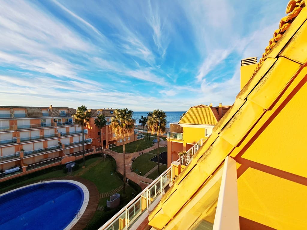 3 Zimmer Penthouse zu verkaufen in Denia mit Pool Garage - 420.000 € (Ref: 9386747)