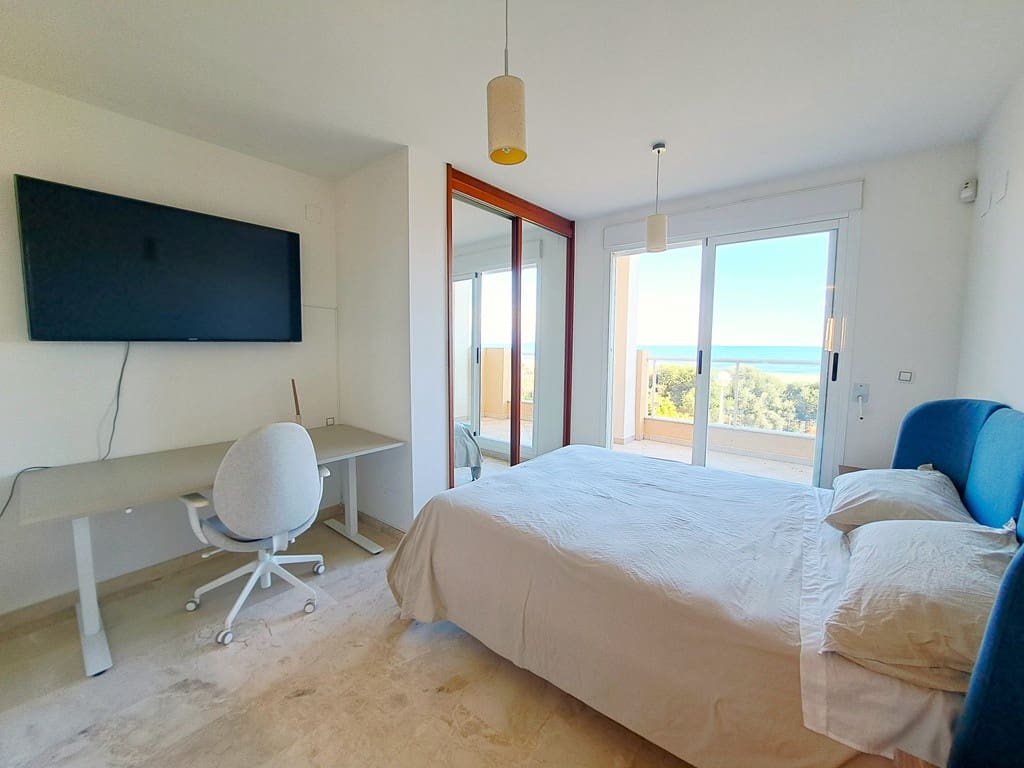 Apartamento Playa de 2 habitaciones en Dénia en venta con piscina garaje - 470.000 € (Ref: 9397880)