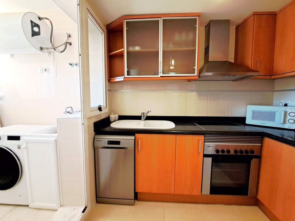 Apartamento Playa de 2 habitaciones en Dénia en venta con piscina garaje - 470.000 € (Ref: 9397880)