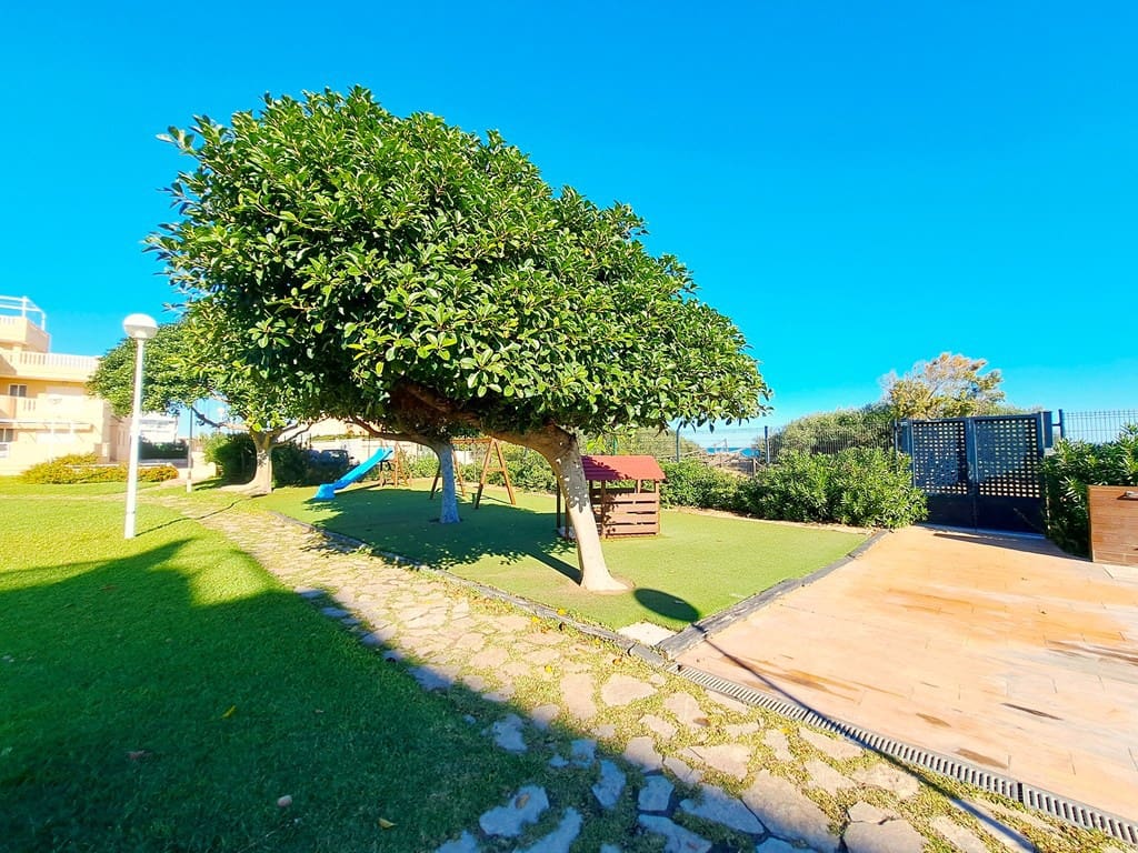 Apartamento Playa de 2 habitaciones en Dénia en venta con piscina garaje - 470.000 € (Ref: 9397880)