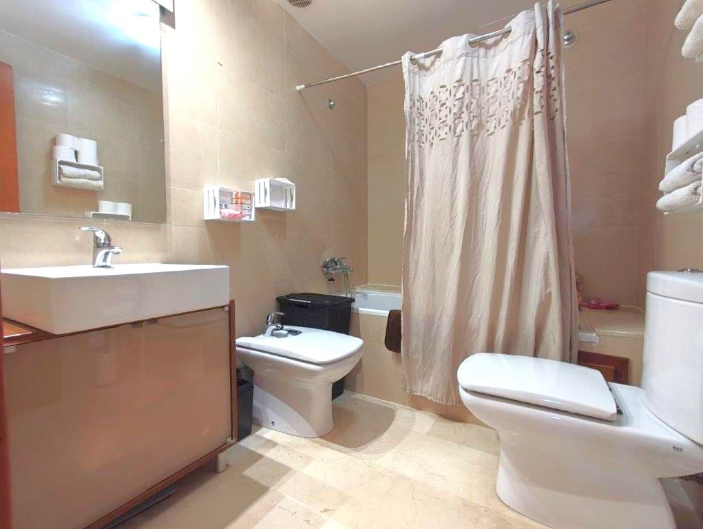 Apartamento de 2 habitaciones en Dénia en venta con piscina - 335.000 € (Ref: 9399820)