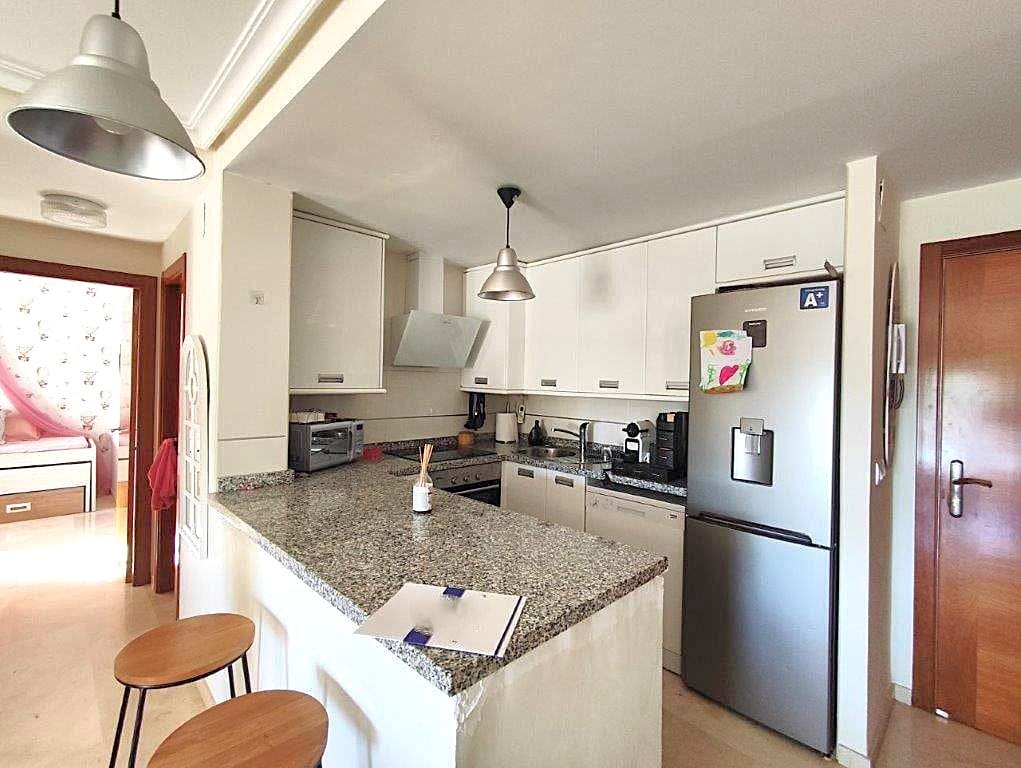 Apartamento de 2 habitaciones en Dénia en venta con piscina - 335.000 € (Ref: 9399820)