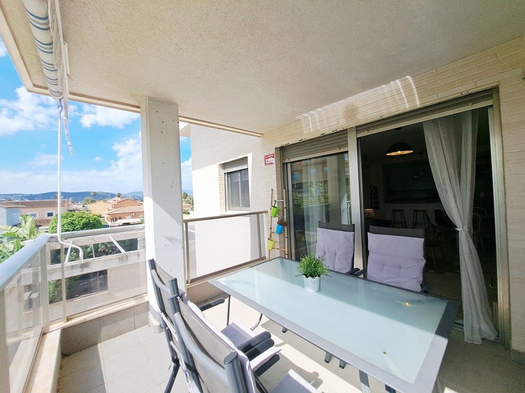 2 bedroom Apartment for sale in Denia with pool - € 295,000 (Ref: 9399820)