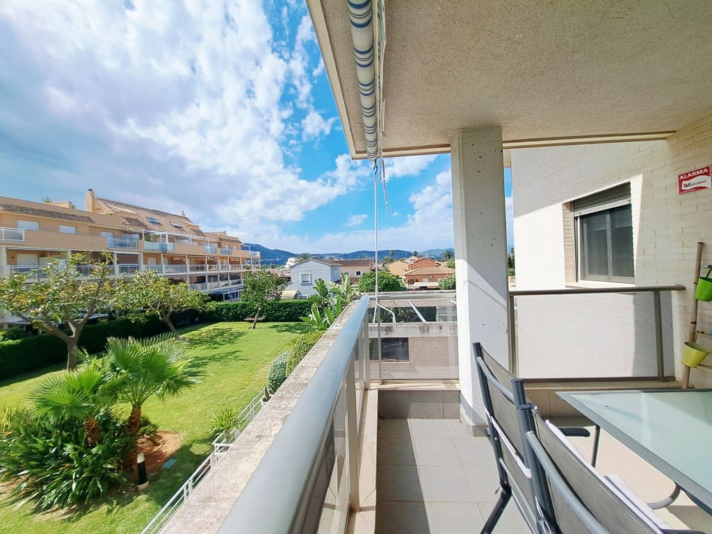 2 bedroom Apartment for sale in Denia with pool - € 295,000 (Ref: 9399820)
