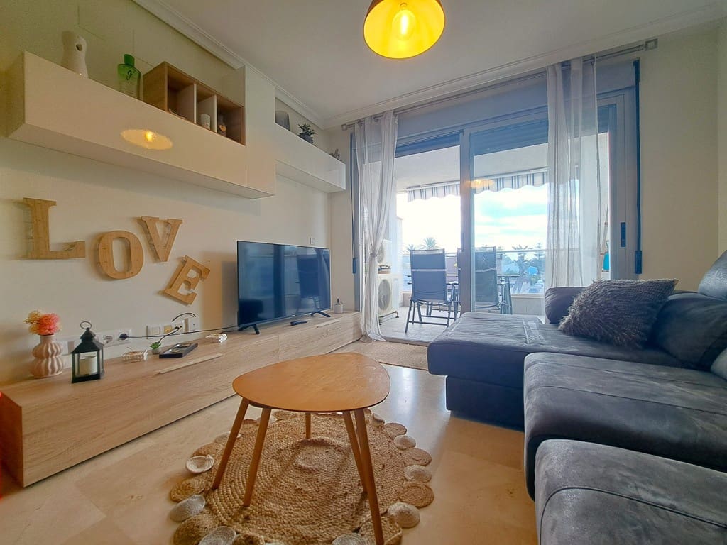 2 bedroom Apartment for sale in Denia with pool - € 295,000 (Ref: 9399820)