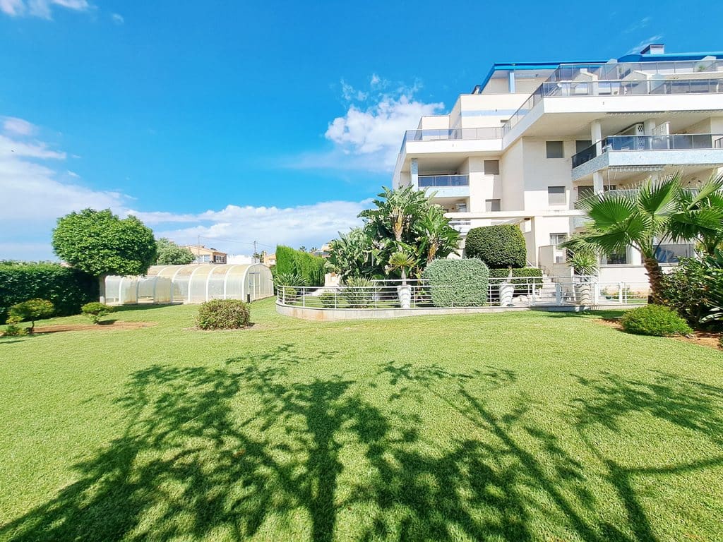 2 bedroom Apartment for sale in Denia with pool - € 295,000 (Ref: 9399820)
