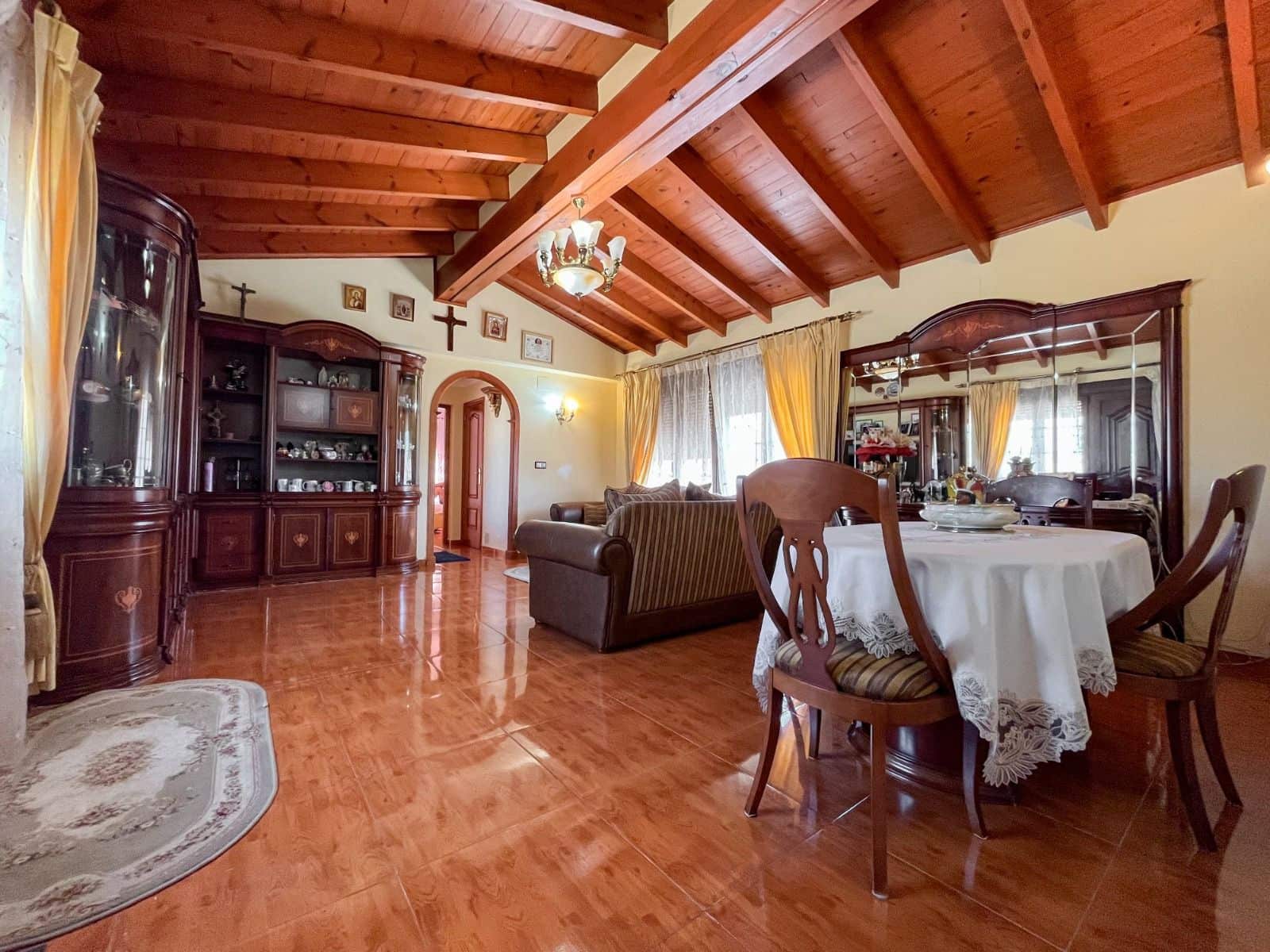 6 makuuhuone Omakotitalo myytävänä paikassa Denia - 850 000 € (Ref: 9404647)