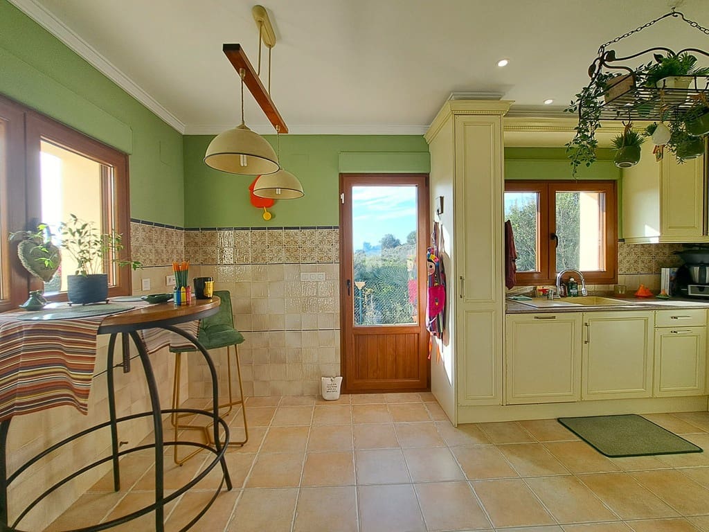 4 soveværelse Villa til salg i Denia med swimmingpool garage - € 980.000 (Ref: 9405895)