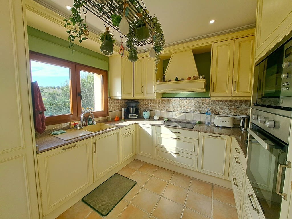 4 soveværelse Villa til salg i Denia med swimmingpool garage - € 980.000 (Ref: 9405895)