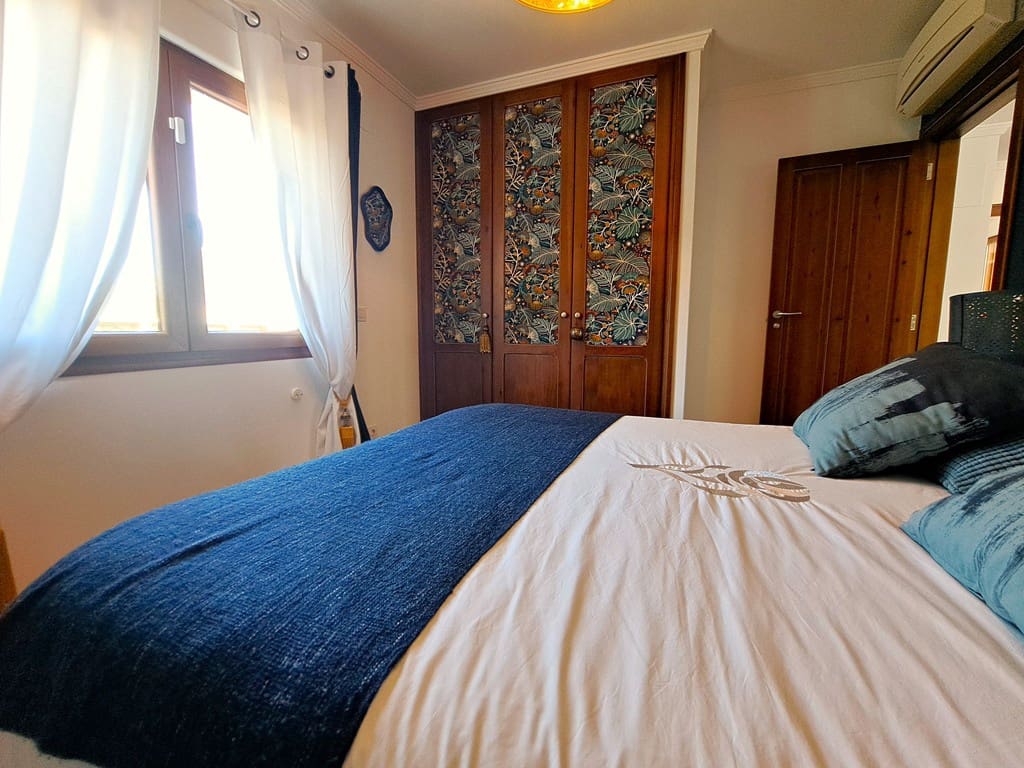 4 soveværelse Villa til salg i Denia med swimmingpool garage - € 980.000 (Ref: 9405895)