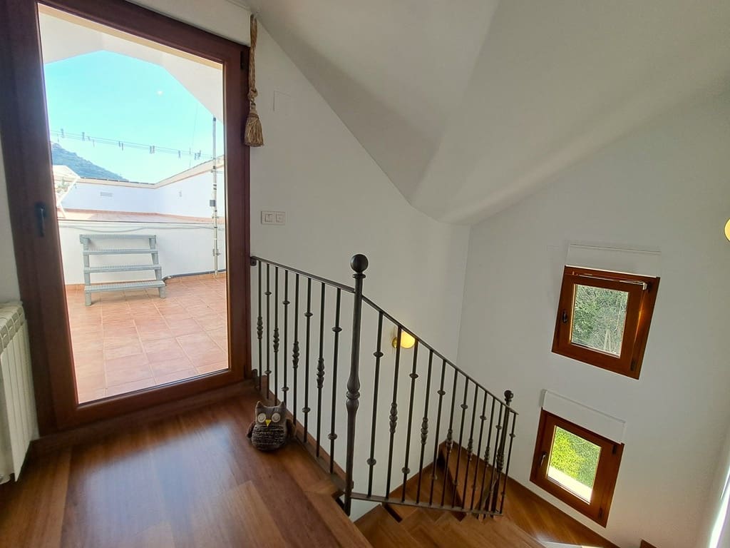 4 soveværelse Villa til salg i Denia med swimmingpool garage - € 980.000 (Ref: 9405895)