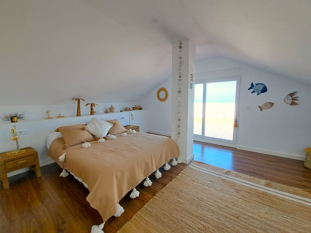 4 soveværelse Villa til salg i Denia med swimmingpool garage - € 980.000 (Ref: 9405895)