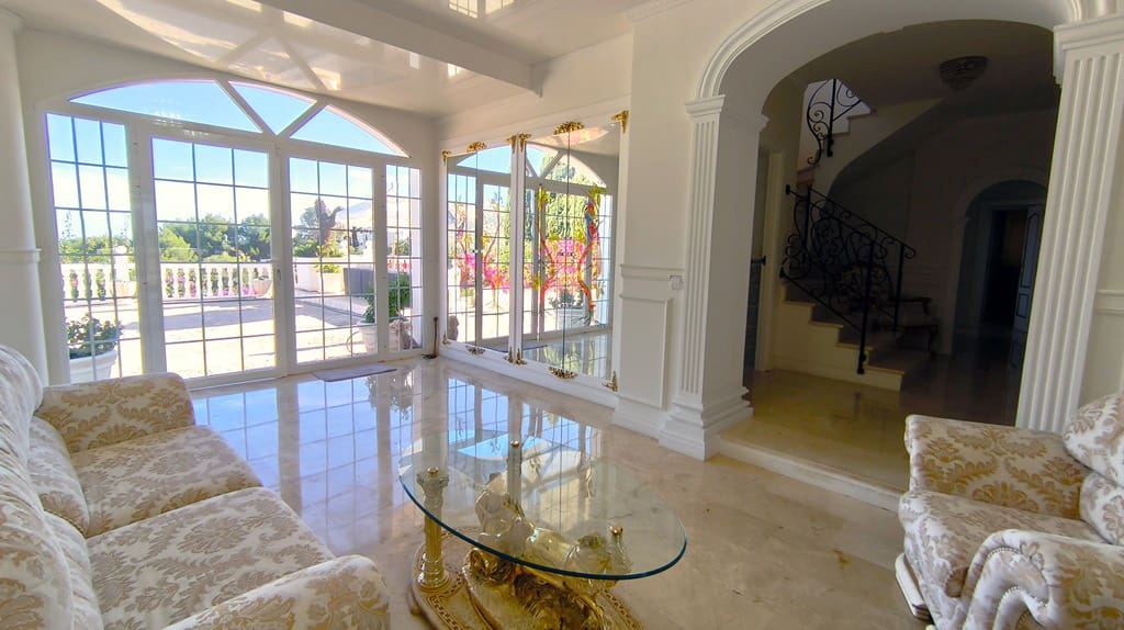 6 slaapkamer Villa te koop in La Sella met zwembad garage - € 1.400.000 (Ref: 9409936)