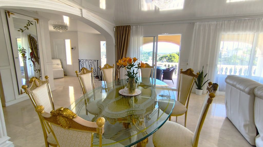 6 slaapkamer Villa te koop in La Sella met zwembad garage - € 1.400.000 (Ref: 9409936)