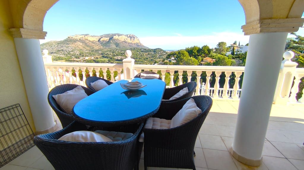 6 slaapkamer Villa te koop in La Sella met zwembad garage - € 1.400.000 (Ref: 9409936)