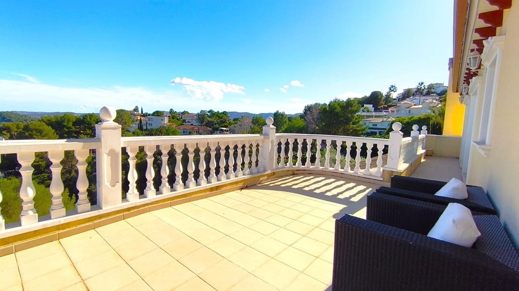 6 slaapkamer Villa te koop in La Sella met zwembad garage - € 1.400.000 (Ref: 9409936)