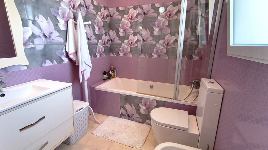 6 slaapkamer Villa te koop in La Sella met zwembad garage - € 1.400.000 (Ref: 9409936)