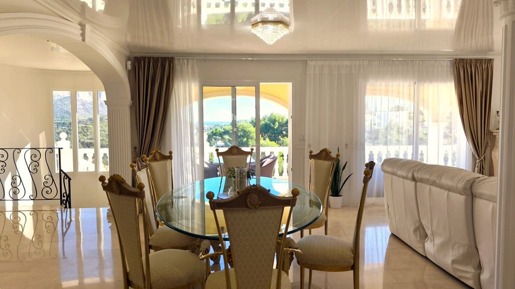 6 slaapkamer Villa te koop in La Sella met zwembad garage - € 1.400.000 (Ref: 9409936)