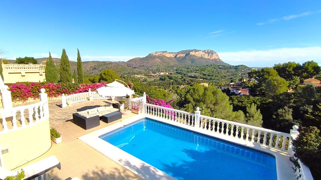 6 slaapkamer Villa te koop in La Sella met zwembad garage - € 1.400.000 (Ref: 9409936)