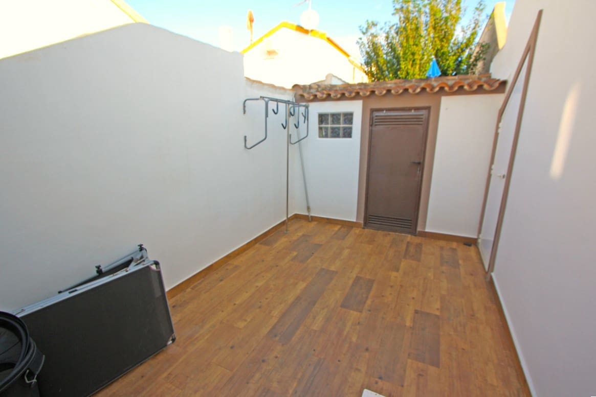 3 soveværelse Byhus til salg i Denia med swimmingpool garage - € 320.000 (Ref: 9410232)