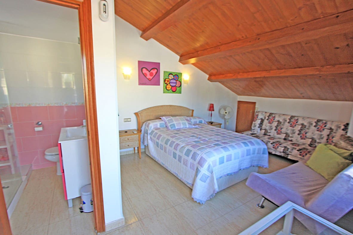 3 soveværelse Byhus til salg i Denia med swimmingpool garage - € 320.000 (Ref: 9410232)