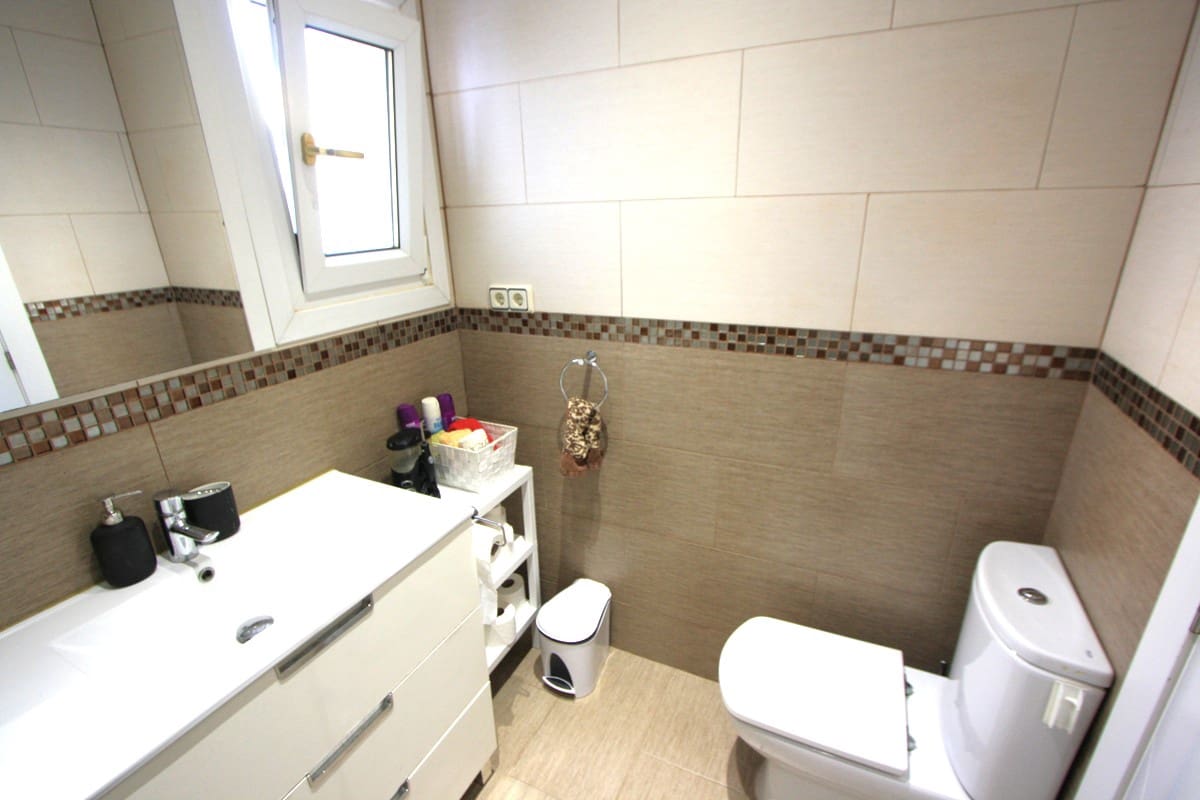 3 soveværelse Byhus til salg i Denia med swimmingpool garage - € 320.000 (Ref: 9410232)