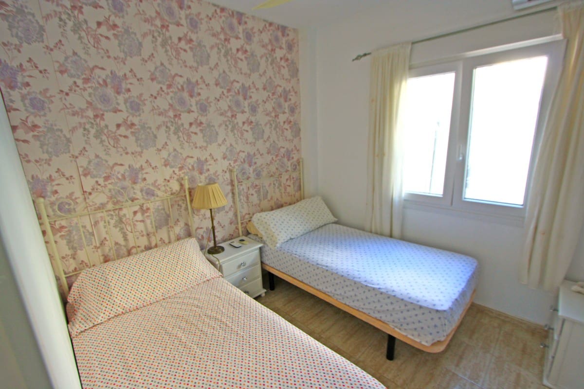 3 soveværelse Byhus til salg i Denia med swimmingpool garage - € 320.000 (Ref: 9410232)