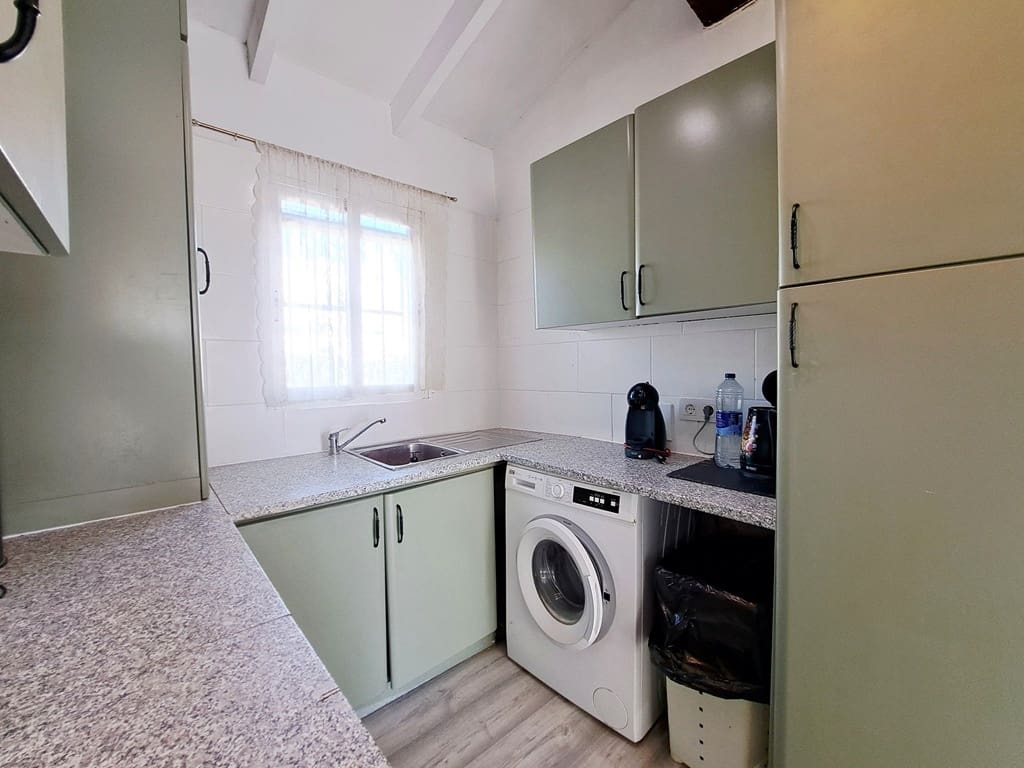 2 soveværelse Rækkehus til salg i Denia med garage - € 280.000 (Ref: 9415258)