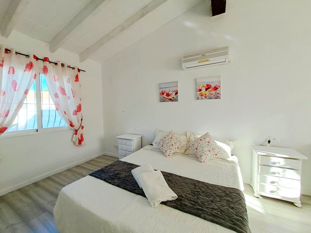 2 soveværelse Rækkehus til salg i Denia med garage - € 280.000 (Ref: 9415258)