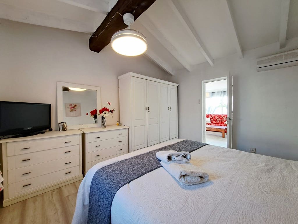 2 soveværelse Rækkehus til salg i Denia med garage - € 280.000 (Ref: 9415258)