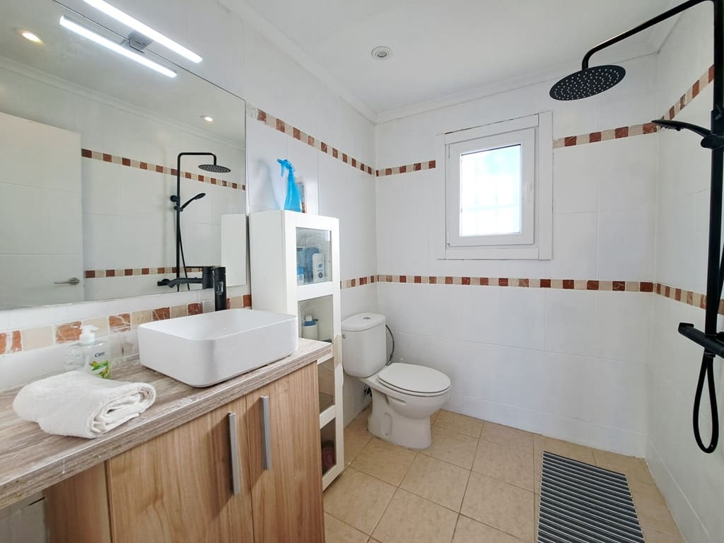 2 soveværelse Rækkehus til salg i Denia med garage - € 280.000 (Ref: 9415258)