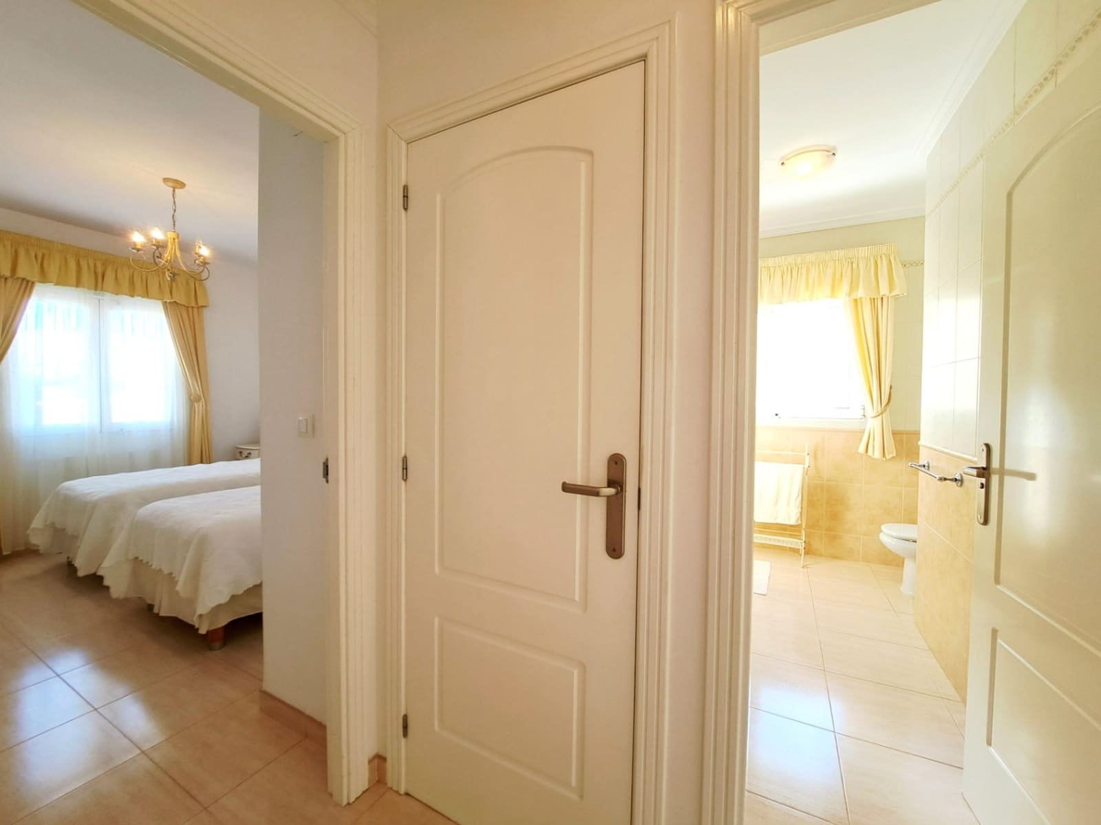 3 Zimmer Villa zu verkaufen in La Sella mit Pool Garage - 349.000 € (Ref: 9415361)