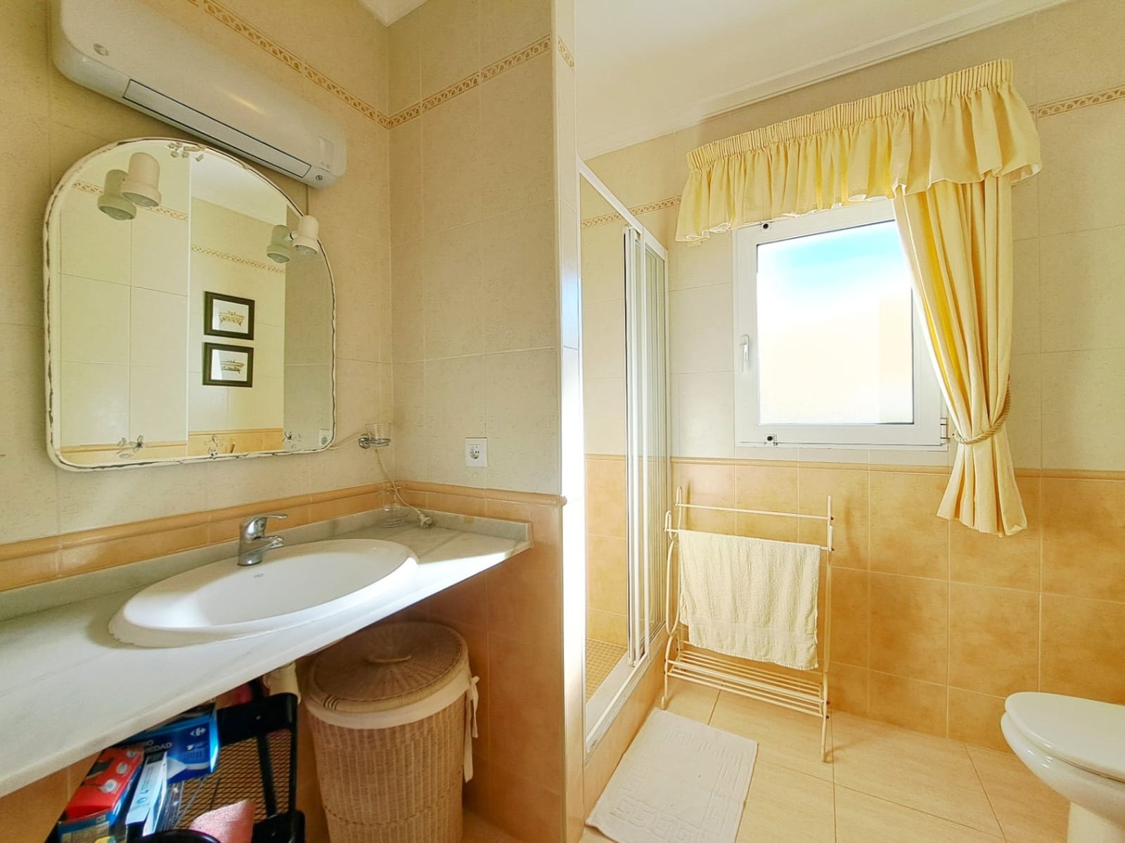 3 Zimmer Villa zu verkaufen in La Sella mit Pool Garage - 349.000 € (Ref: 9415361)