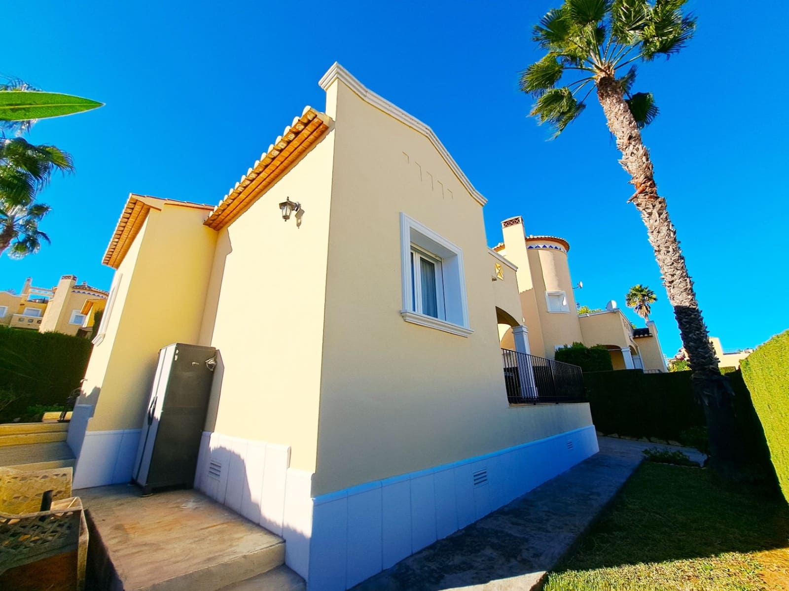 3 Zimmer Villa zu verkaufen in La Sella mit Pool Garage - 349.000 € (Ref: 9415361)