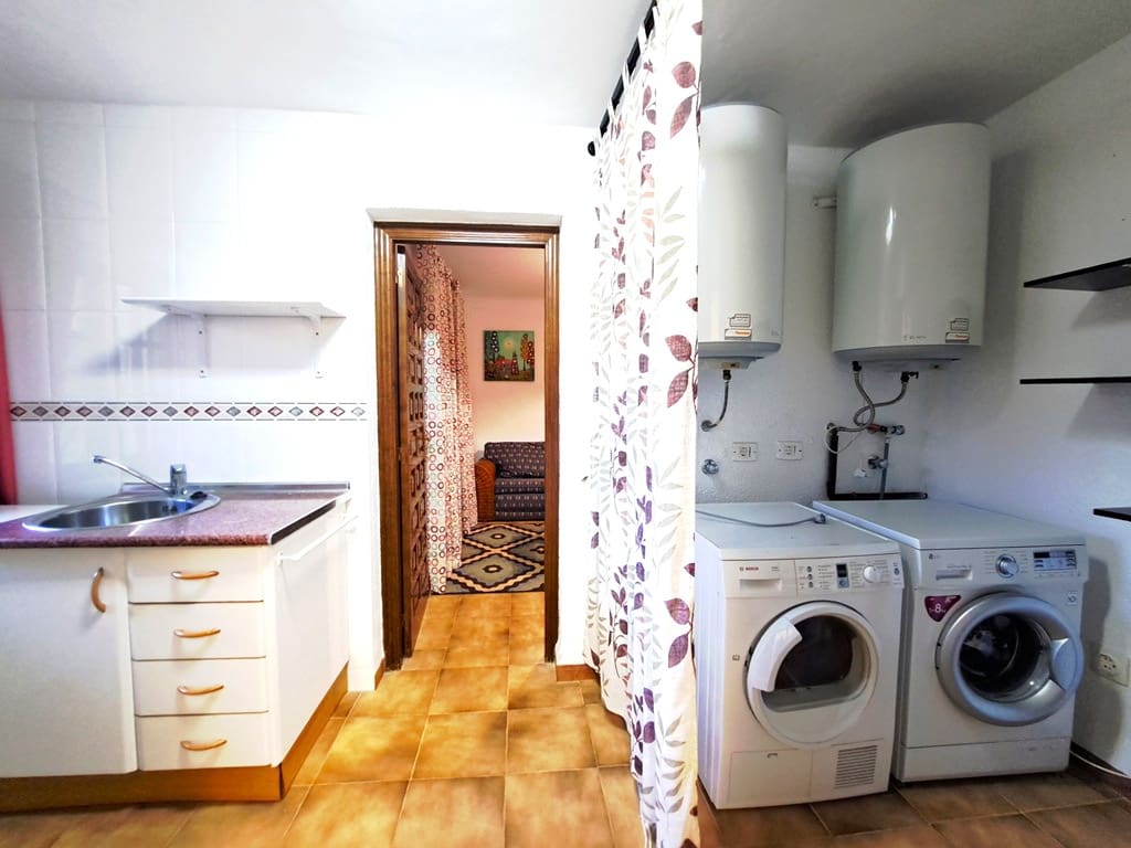 4 slaapkamer Villa te koop in La Sella met zwembad garage - € 750.000 (Ref: 9418972)