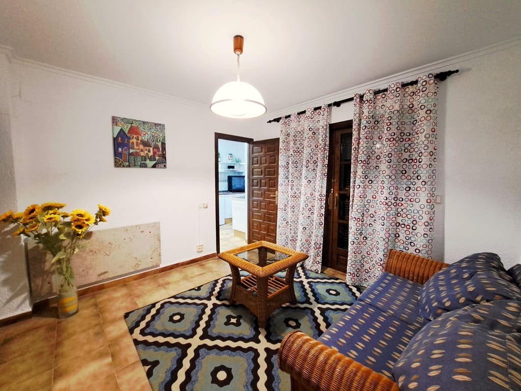 4 slaapkamer Villa te koop in La Sella met zwembad garage - € 750.000 (Ref: 9418972)