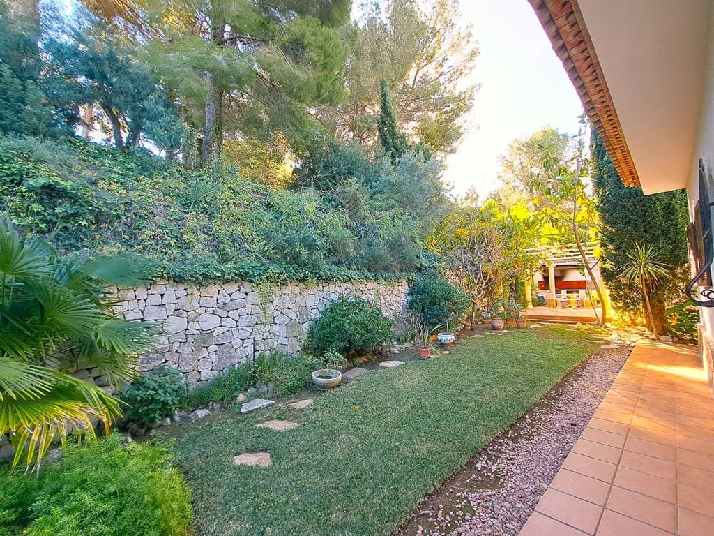 4 slaapkamer Villa te koop in La Sella met zwembad garage - € 750.000 (Ref: 9418972)