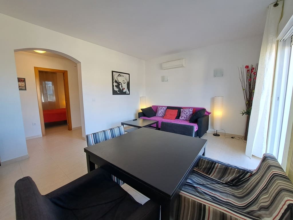 2 sovrum Lägenhet att hyra i Denia med pool - 800 € (Ref: 9480733)