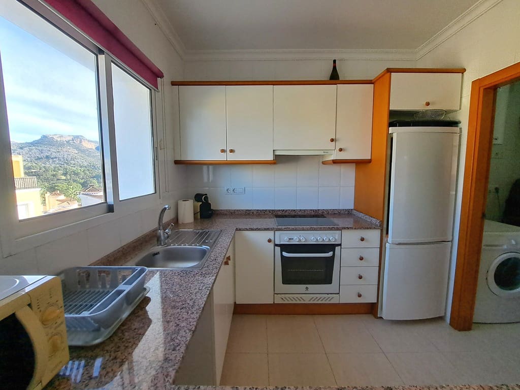 2 sovrum Lägenhet att hyra i Denia med pool - 800 € (Ref: 9480733)