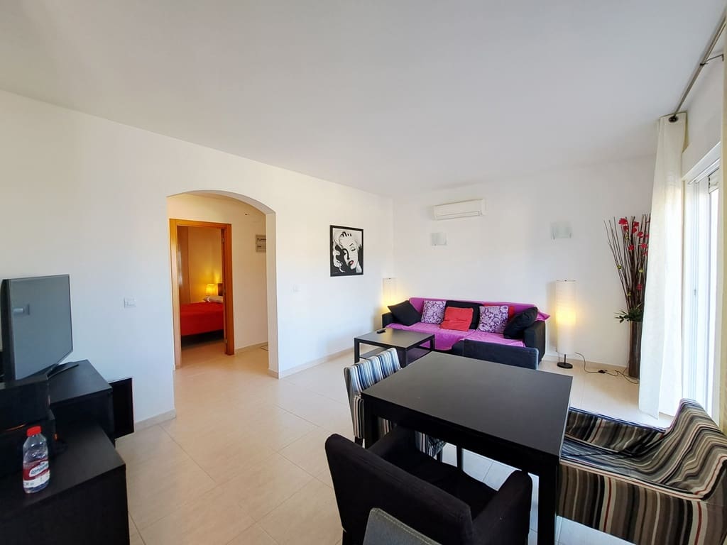 2 sovrum Lägenhet att hyra i Denia med pool - 800 € (Ref: 9480733)