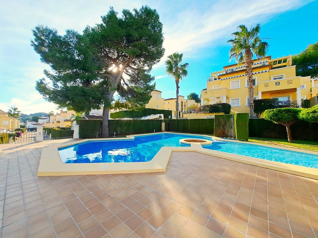 2 sovrum Lägenhet att hyra i Denia med pool - 800 € (Ref: 9480733)
