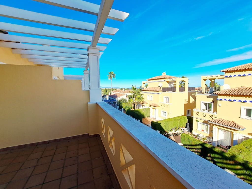 2 sovrum Lägenhet att hyra i Denia med pool - 800 € (Ref: 9480733)