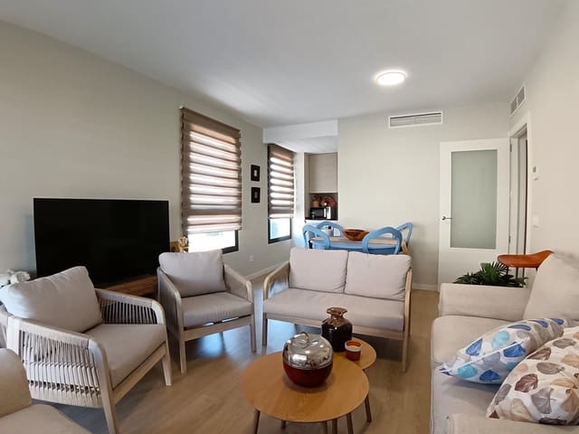 3 bedroom Apartment for sale in Dénia with pool - € 453,000 (Ref: 9496695)
