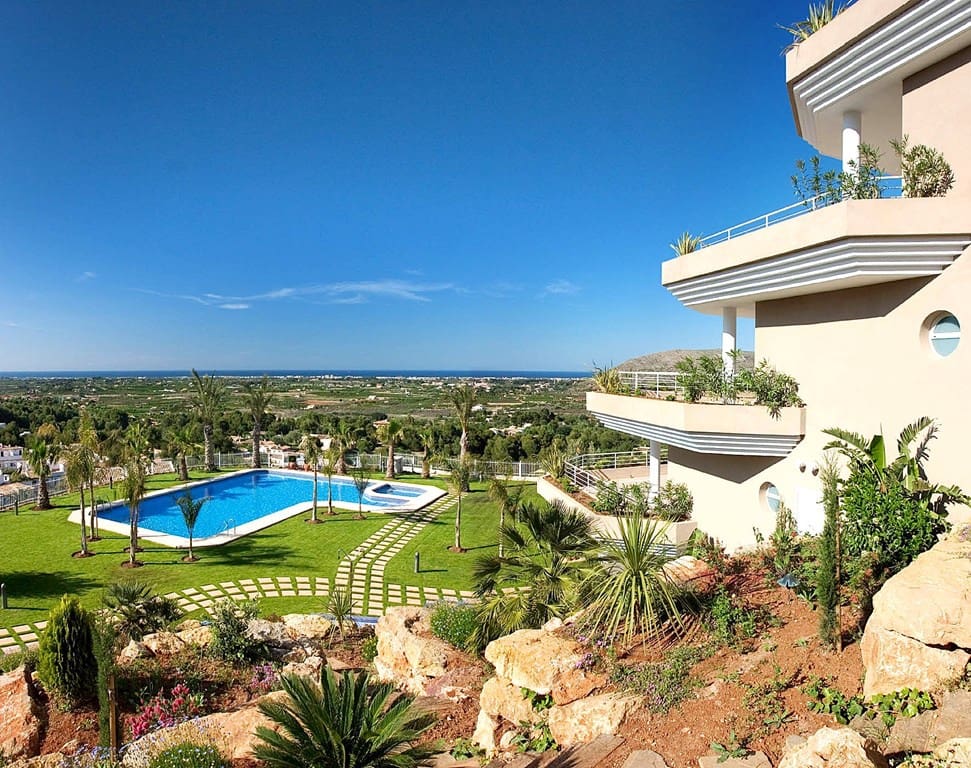 2 makuuhuone Kattohuoneisto myytävänä paikassa La Sella mukana uima-altaan 
autotalli - 525 000 € (Ref: 9525755)